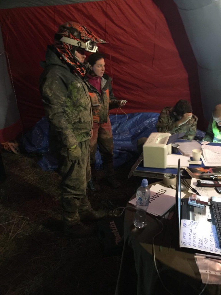 Участники сдаются.jpg Участники сдаются.jpg